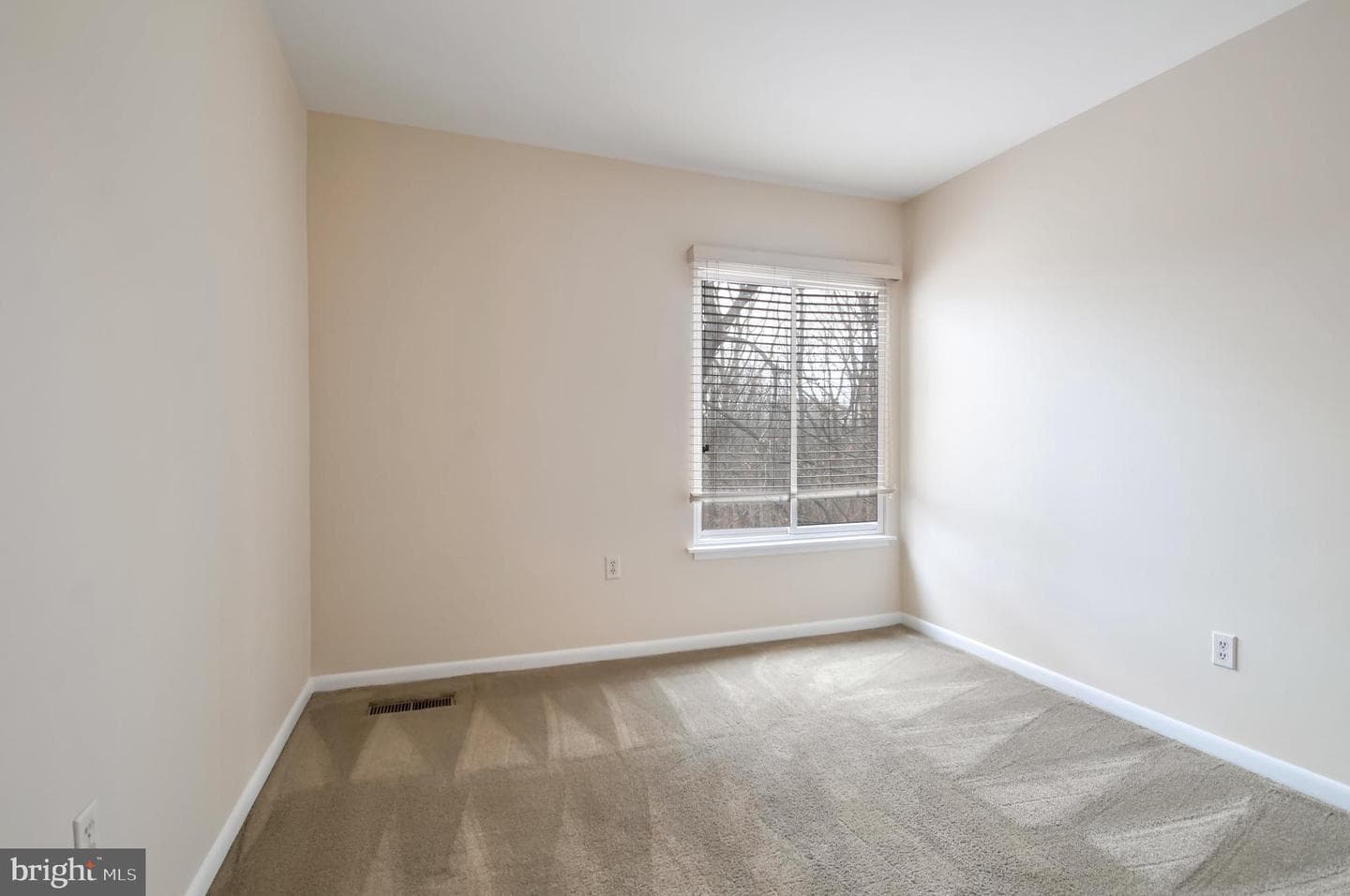 11508 Hearthstone Court photo 17