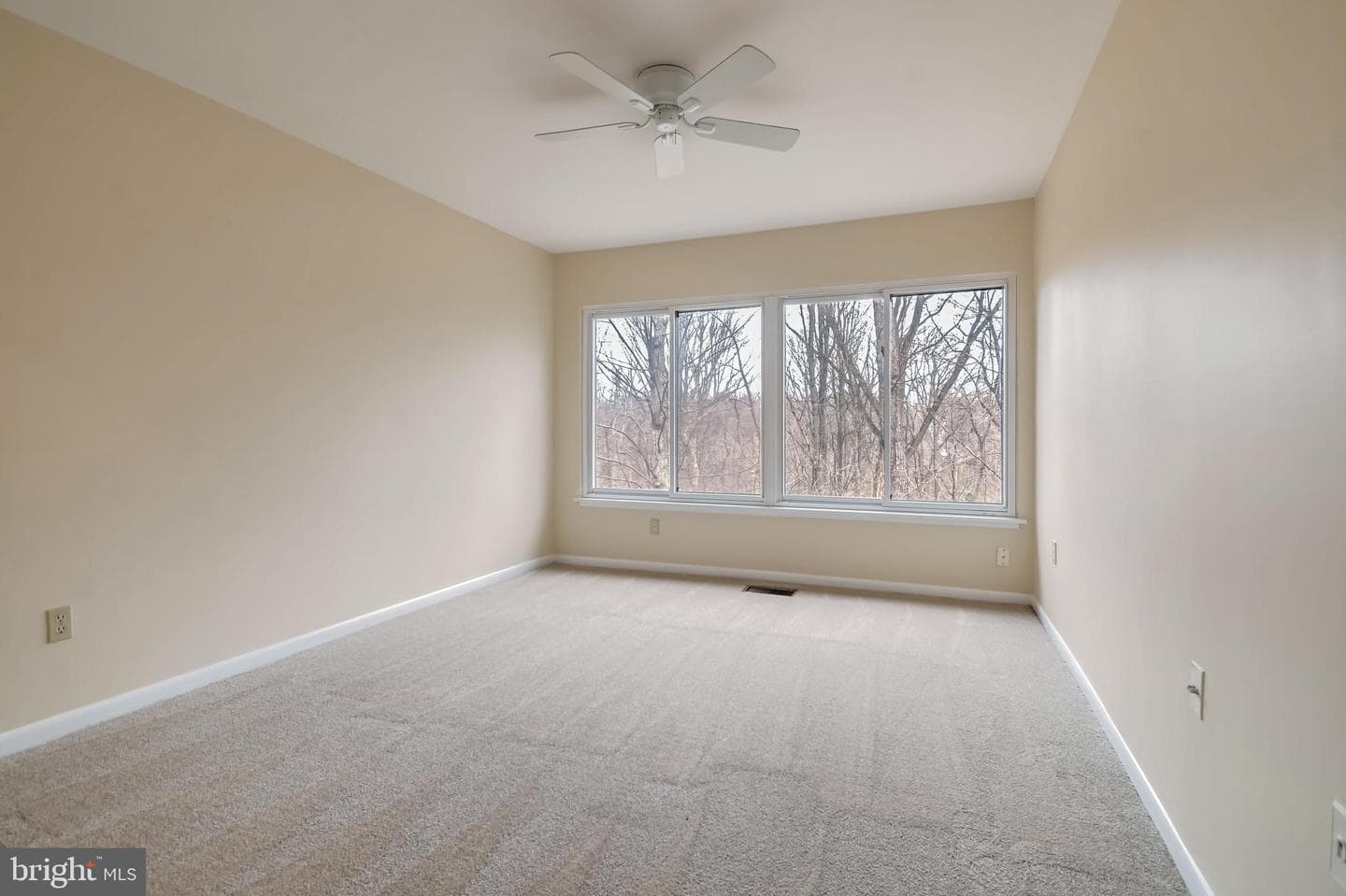 11508 Hearthstone Court photo 9
