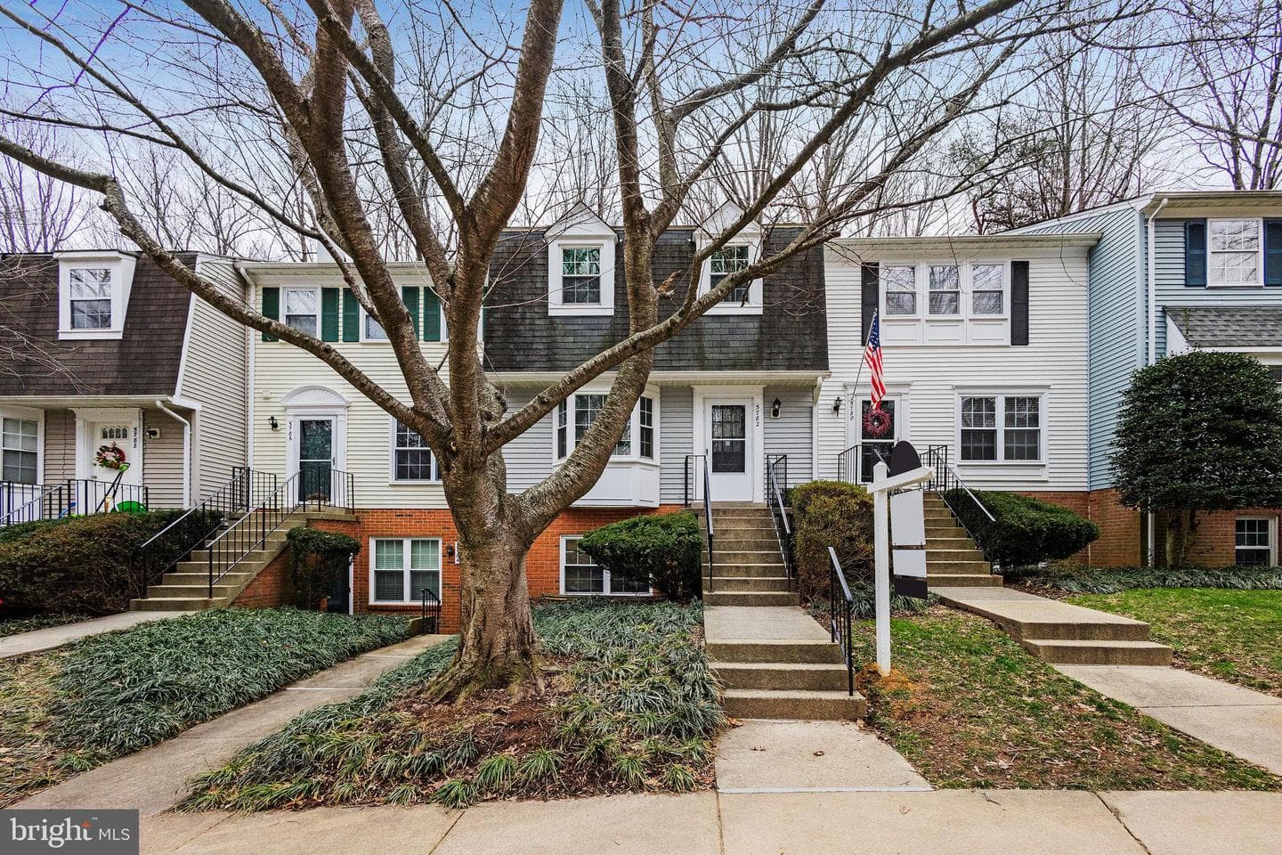 5782 First Landing Way photo 3