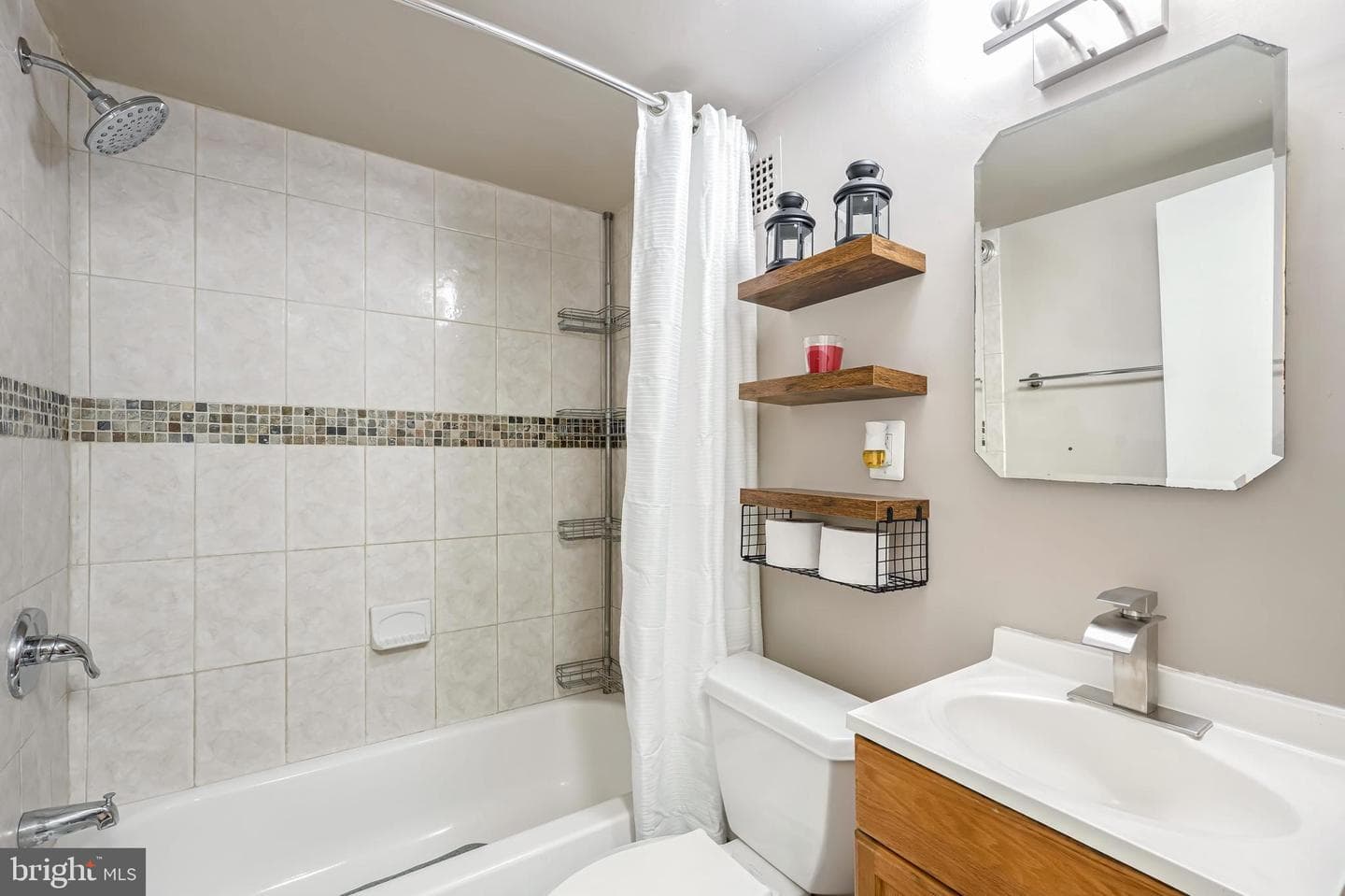 7753 Patriot Dr #4 photo 10