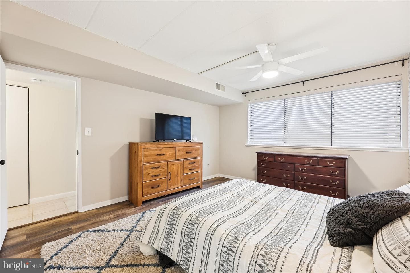 11560 Rolling Green Court #100 photo 17