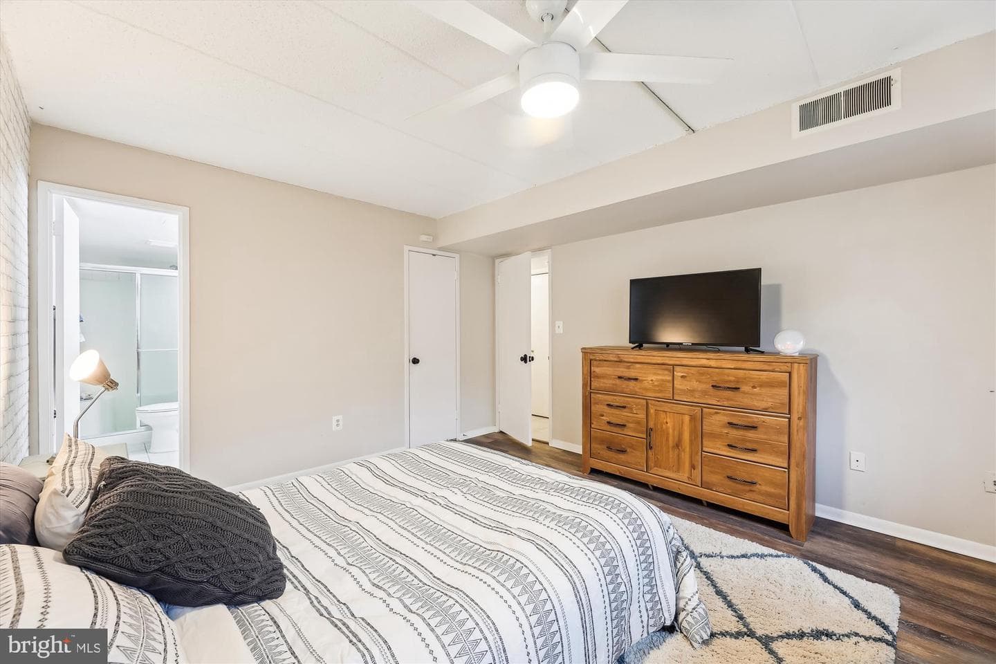 11560 Rolling Green Court #100 photo 20