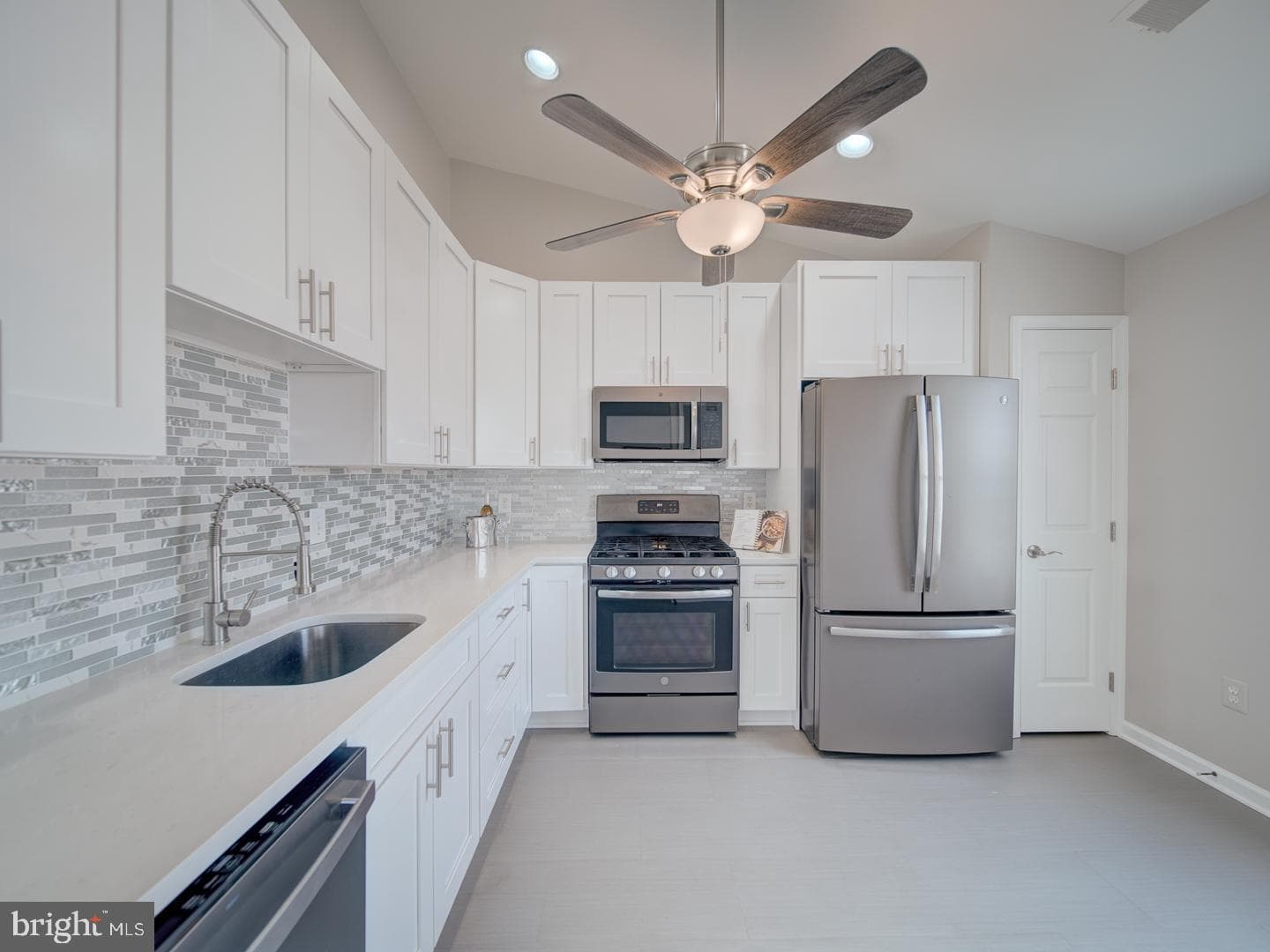 7523 Snowpea Court #84 photo 12