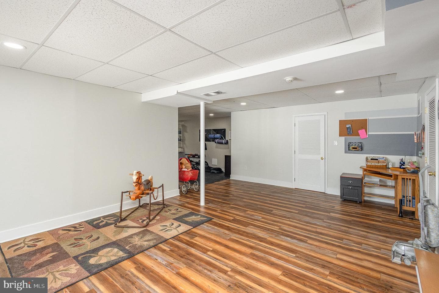 5225 Portsmouth Rd photo 23