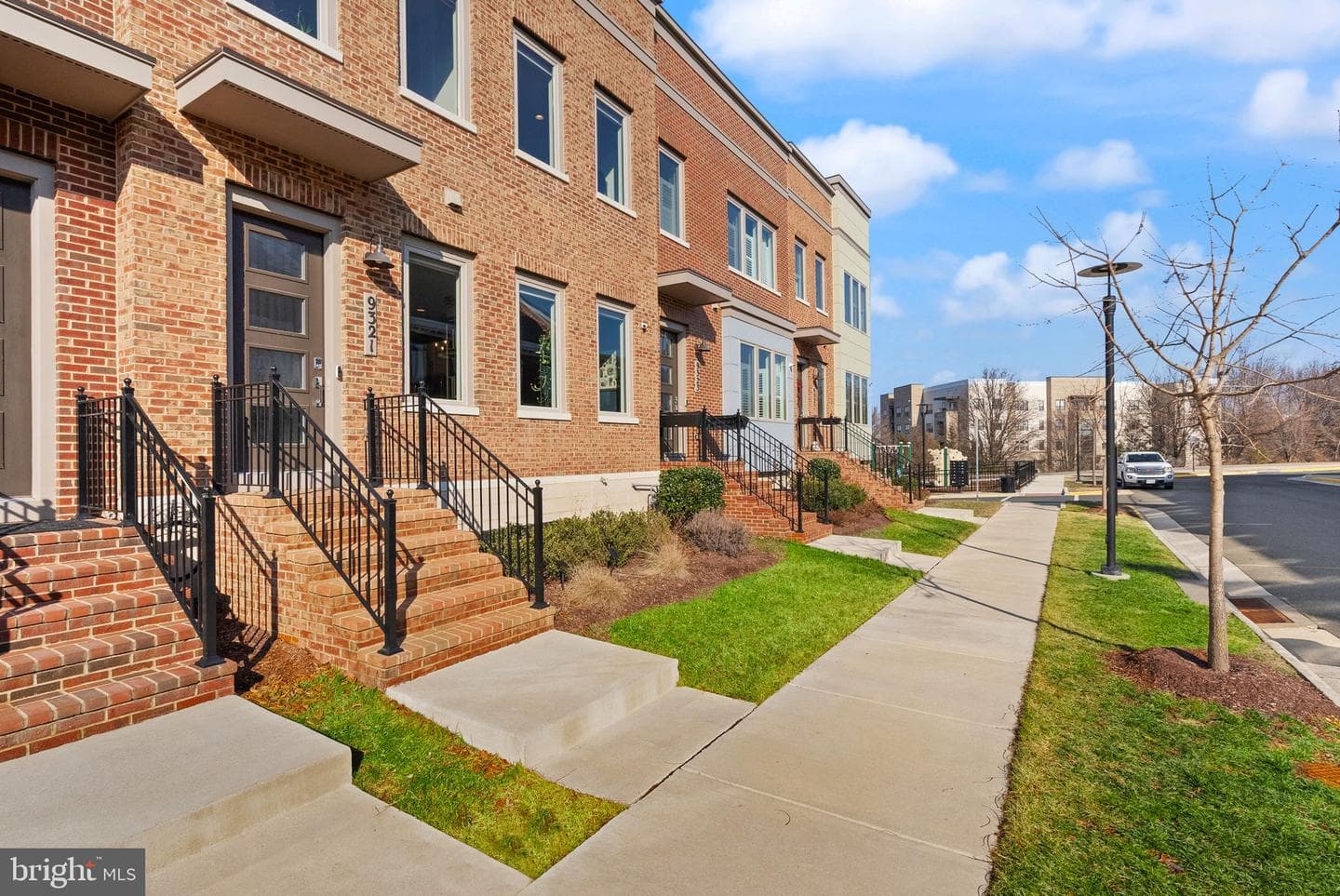 9321 Quadrangle Street photo 2