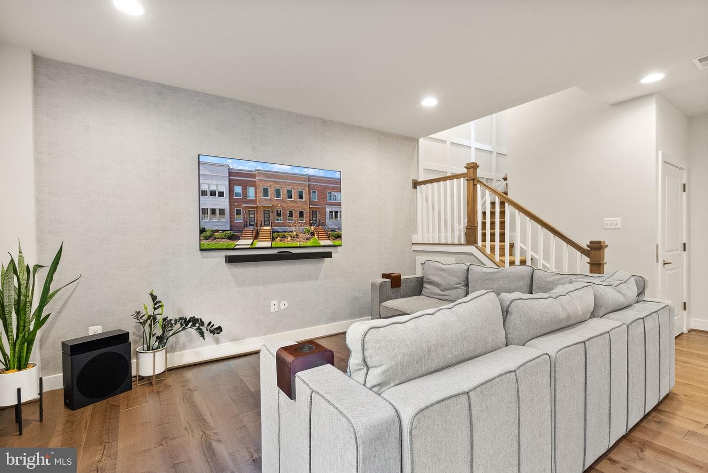 9321 Quadrangle Street photo 40