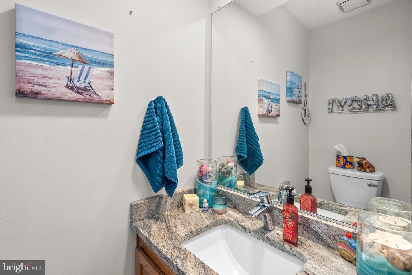 8052 Sky Blue Drive photo 17