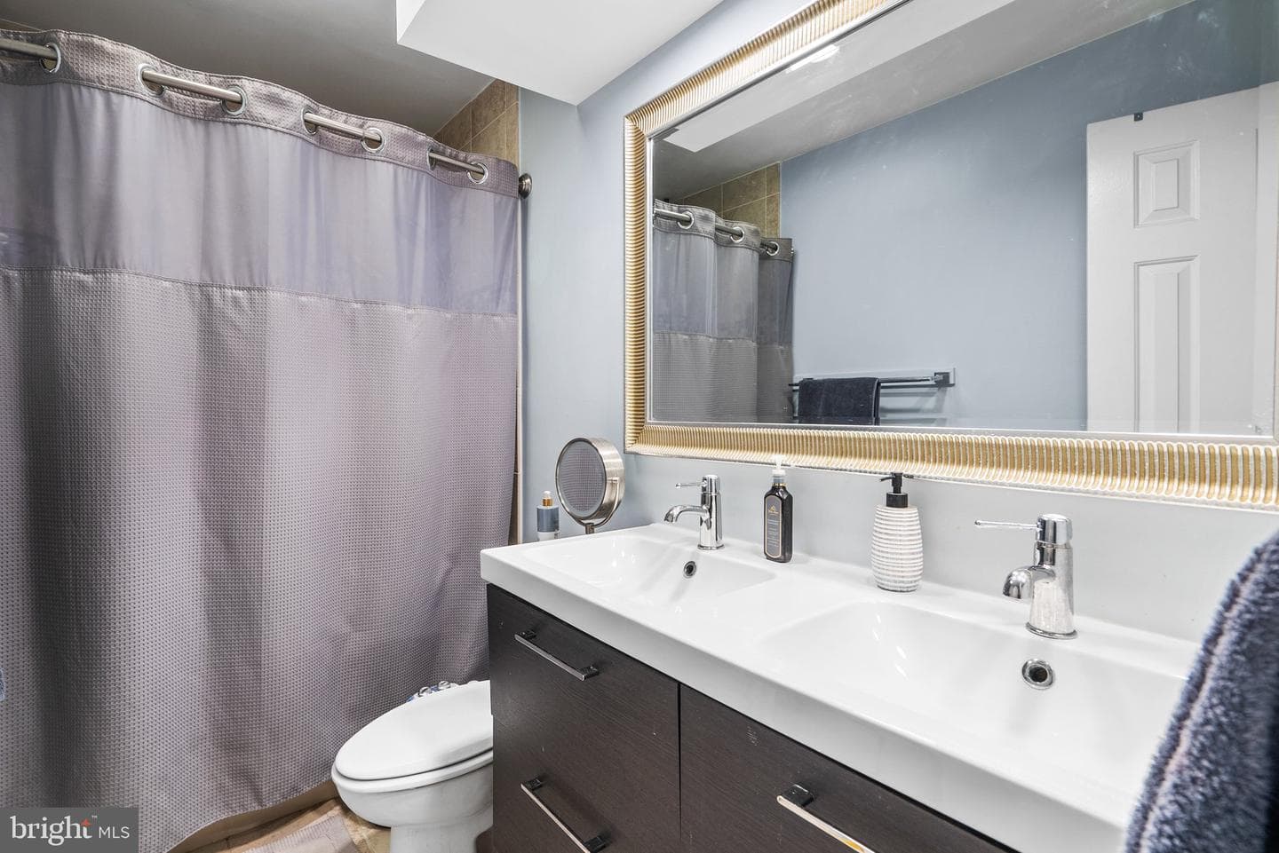 8052 Sky Blue Drive photo 27
