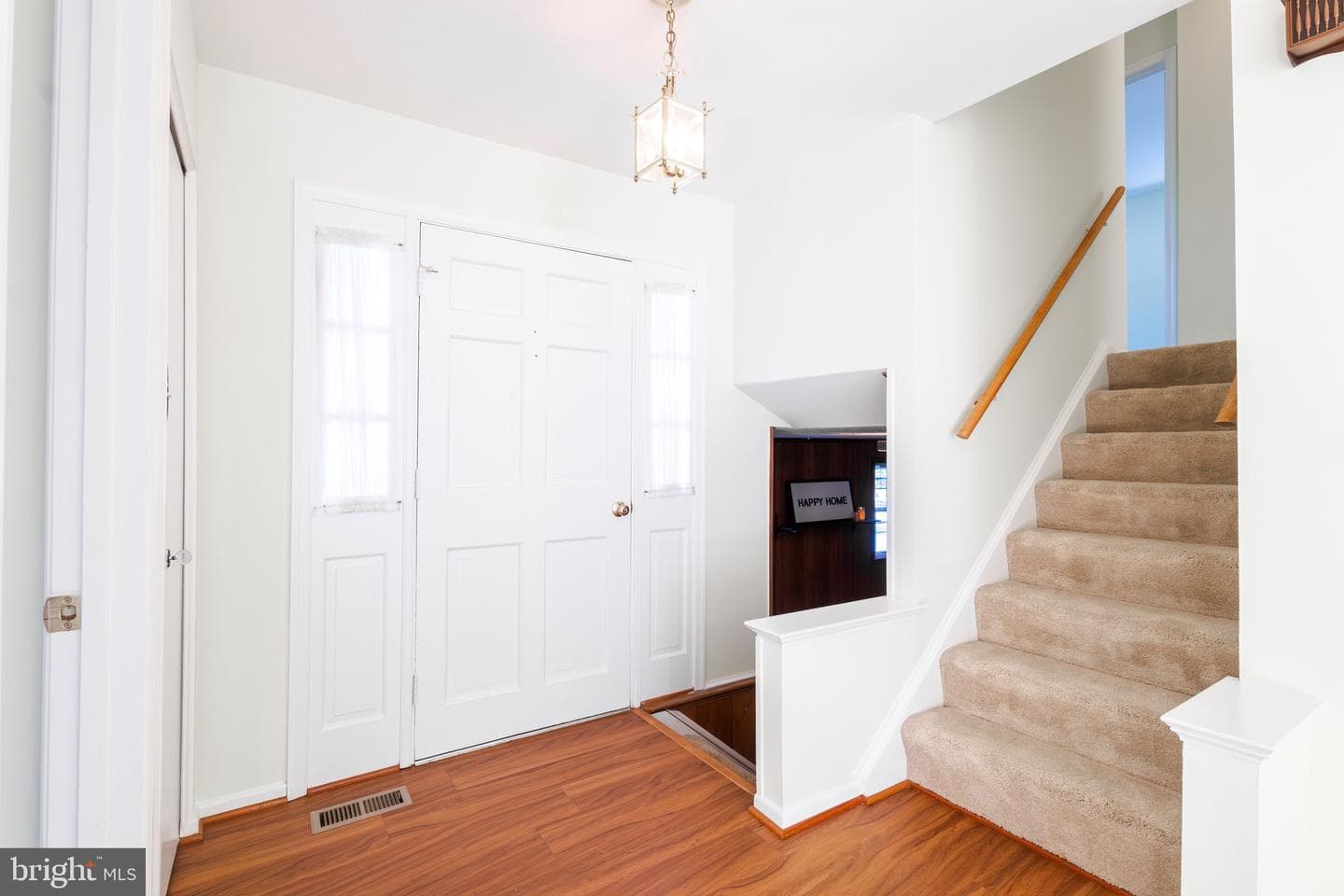 8621 Blackpool Drive photo 3