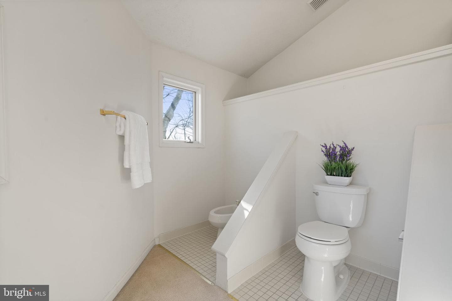 1537 Cedar Ave photo 40