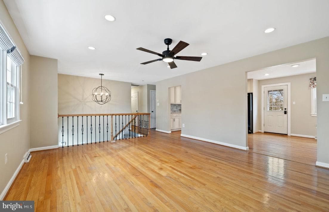 8116 Bard Street photo 10
