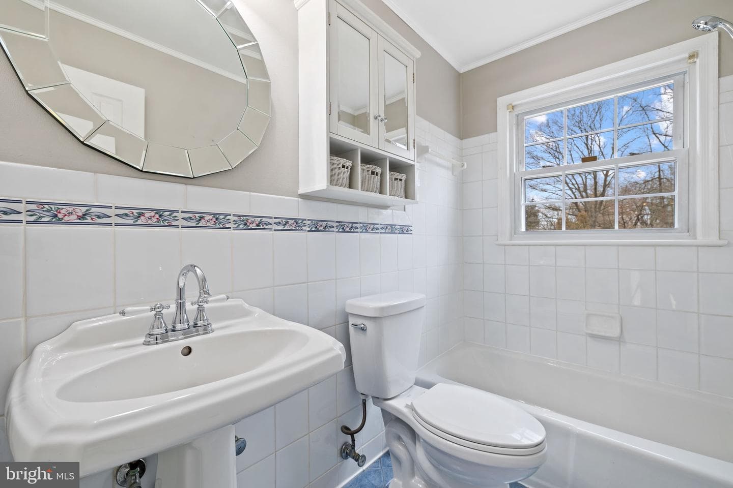 8116 Bard Street photo 19