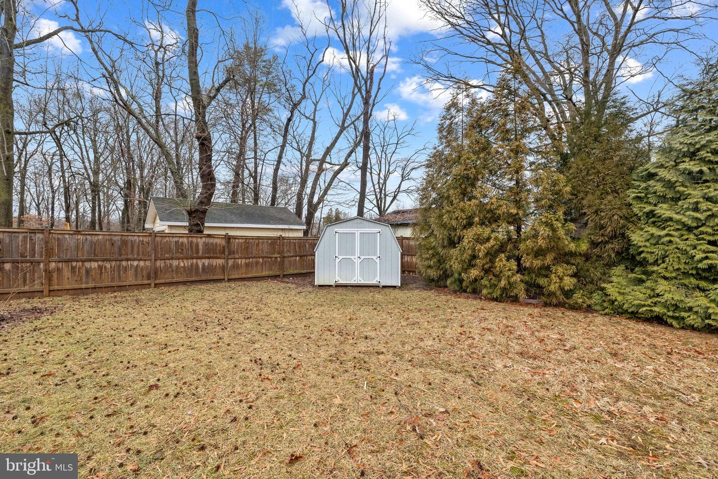 8116 Bard Street photo 40