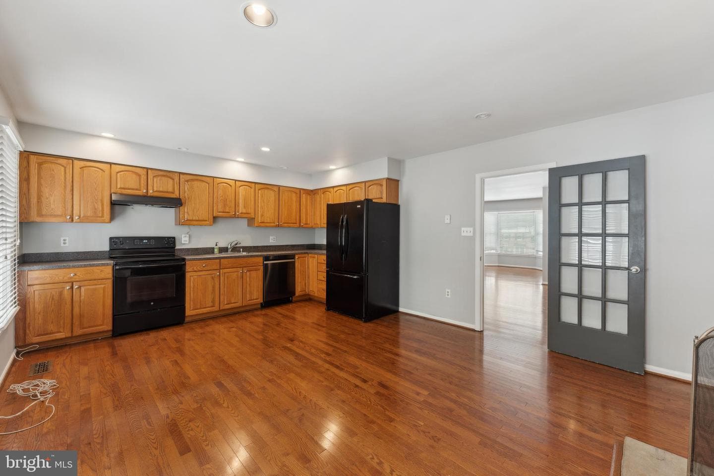 2225 McLean Park Road photo 8