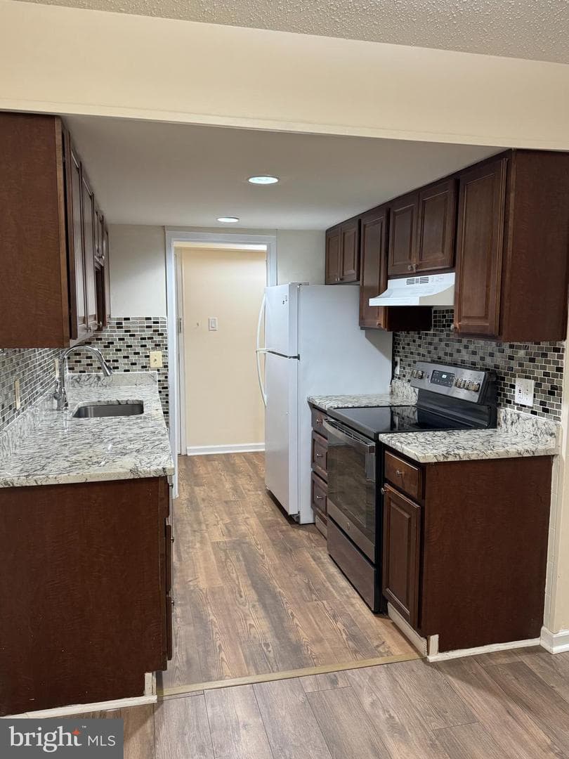 11652 Stoneview Square #1b photo 6