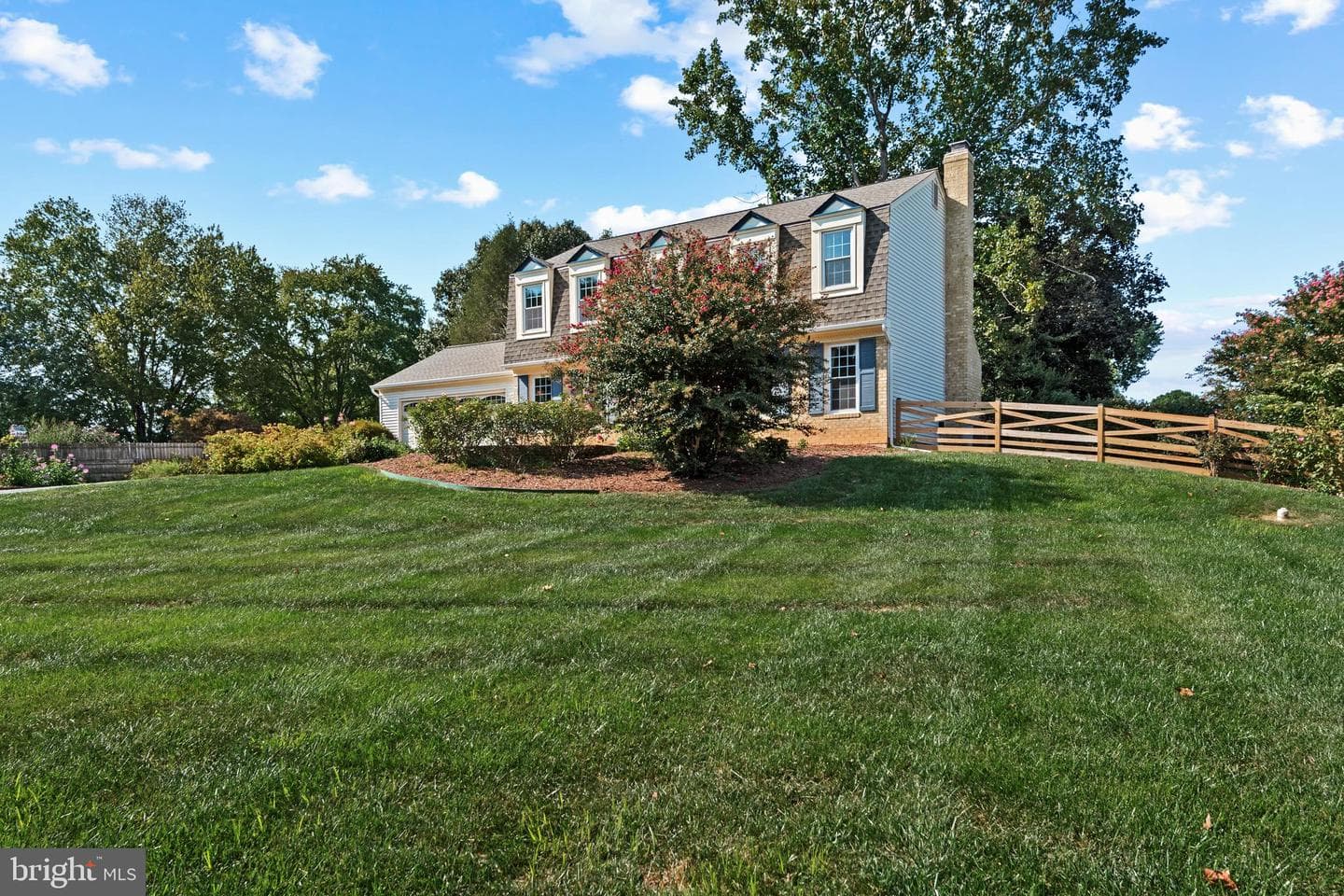 6117 Green Cap Place photo 3