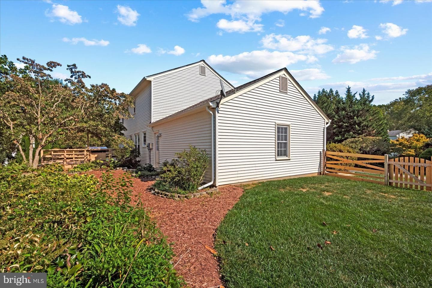 6117 Green Cap Place photo 33