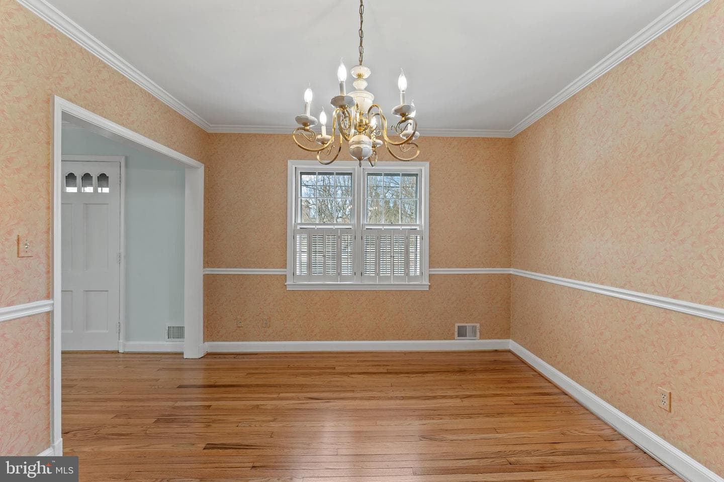 6419 Hillside Lane photo 8