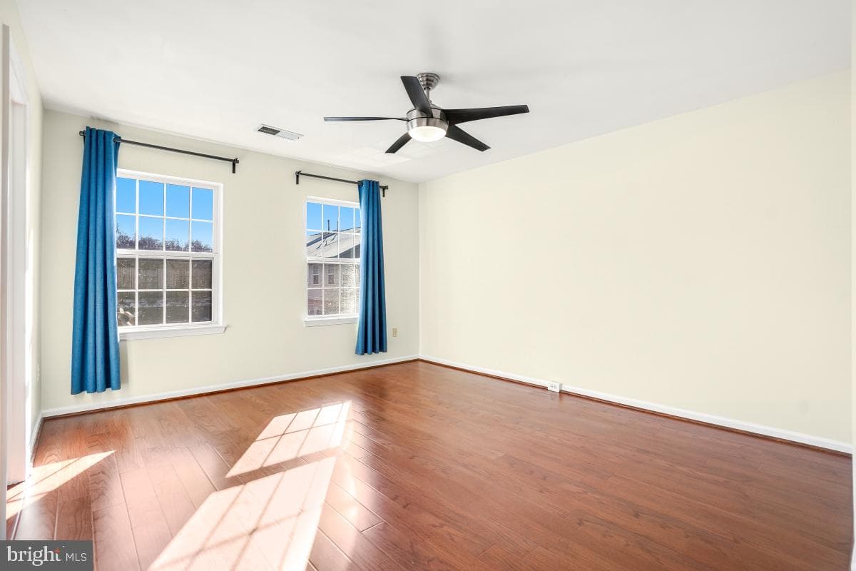 6081 Sara Marie Terrace photo 14