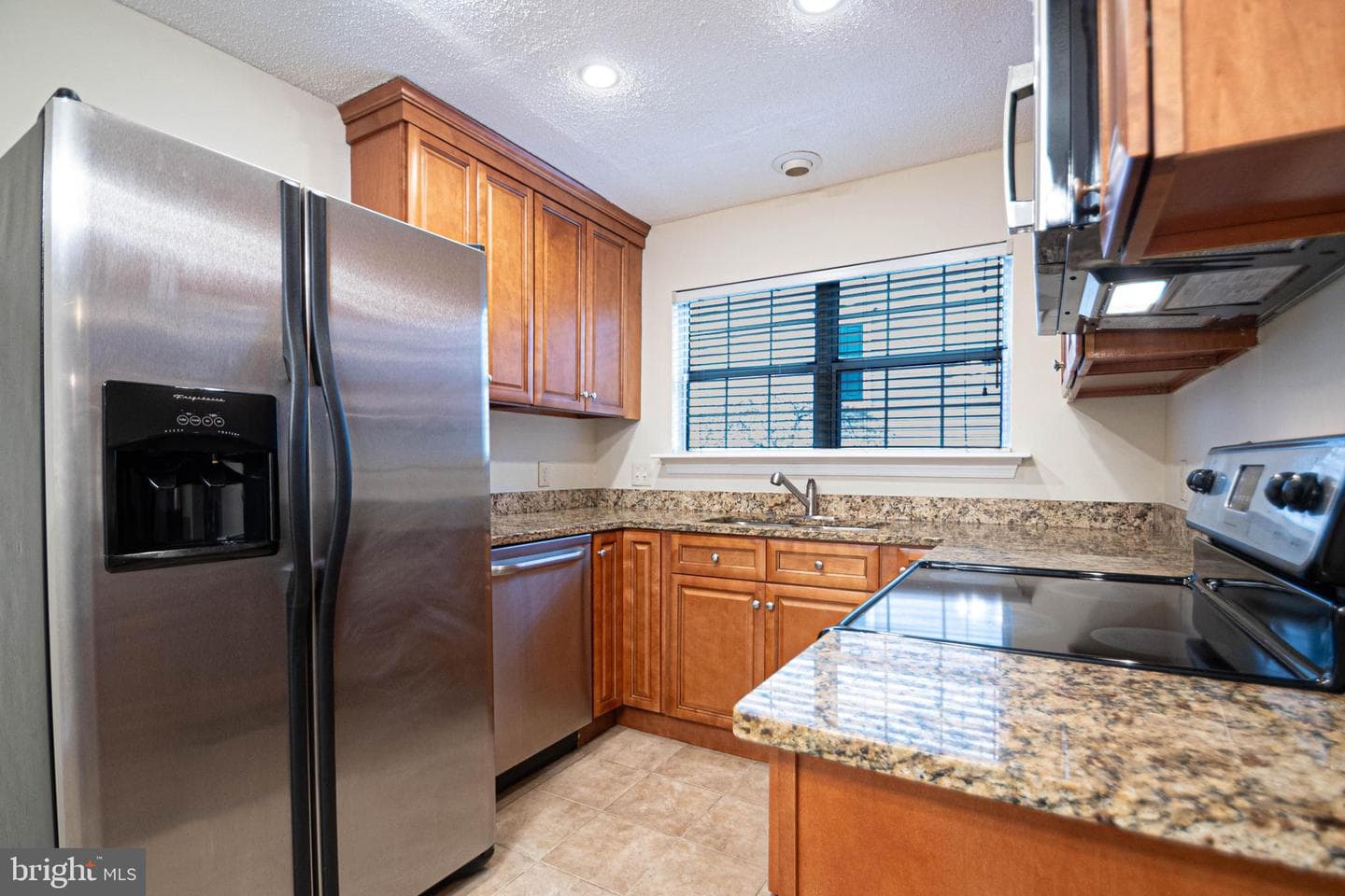 12009 Golf Ridge Court #101 photo 12