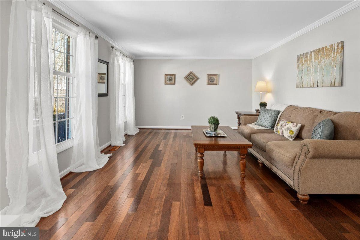 8218 Rushing Creek Drive photo 10