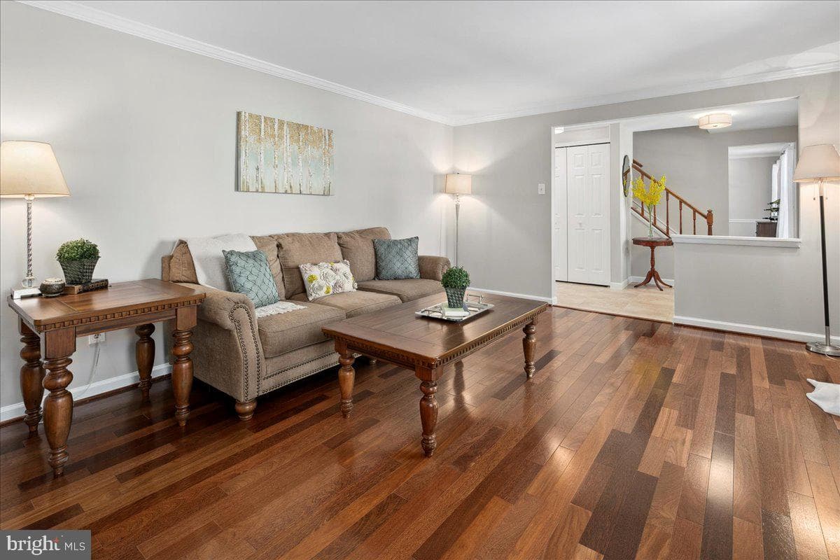 8218 Rushing Creek Drive photo 11