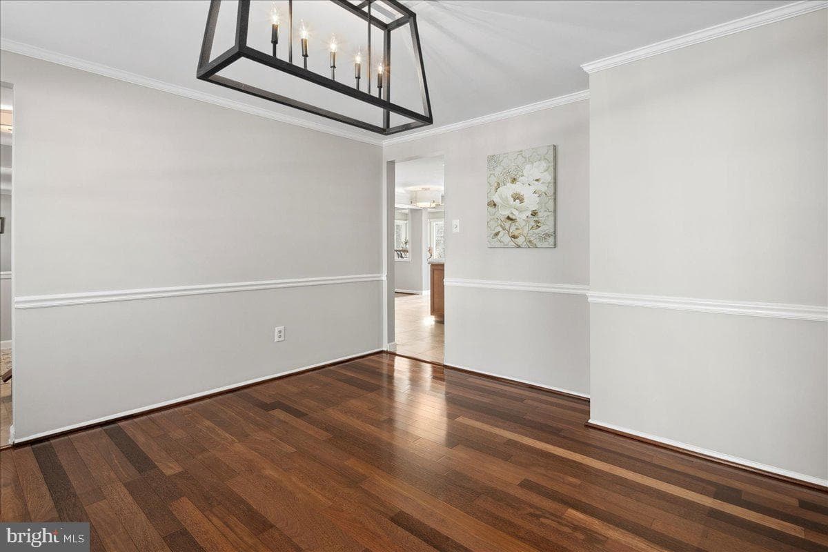 8218 Rushing Creek Drive photo 18