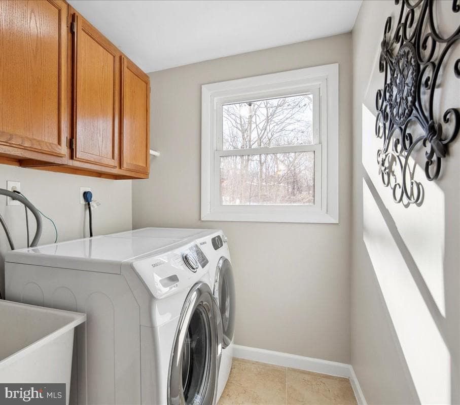 8218 Rushing Creek Drive photo 38