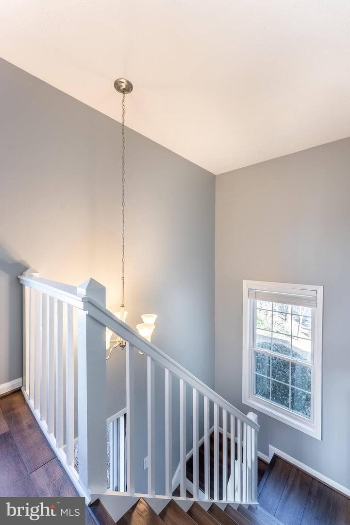 10072 Oakton Terrace Road photo 10