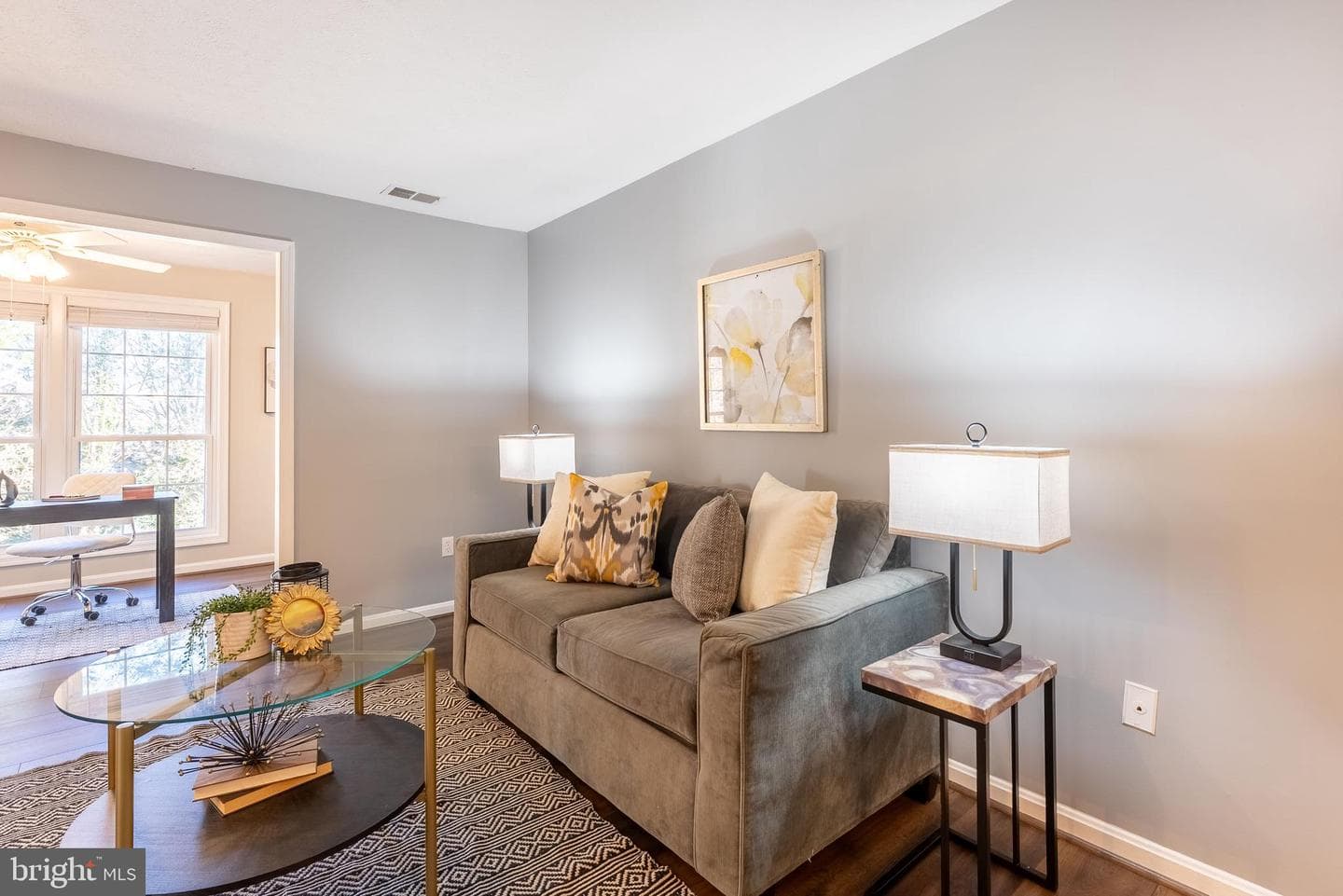 10072 Oakton Terrace Road photo 14