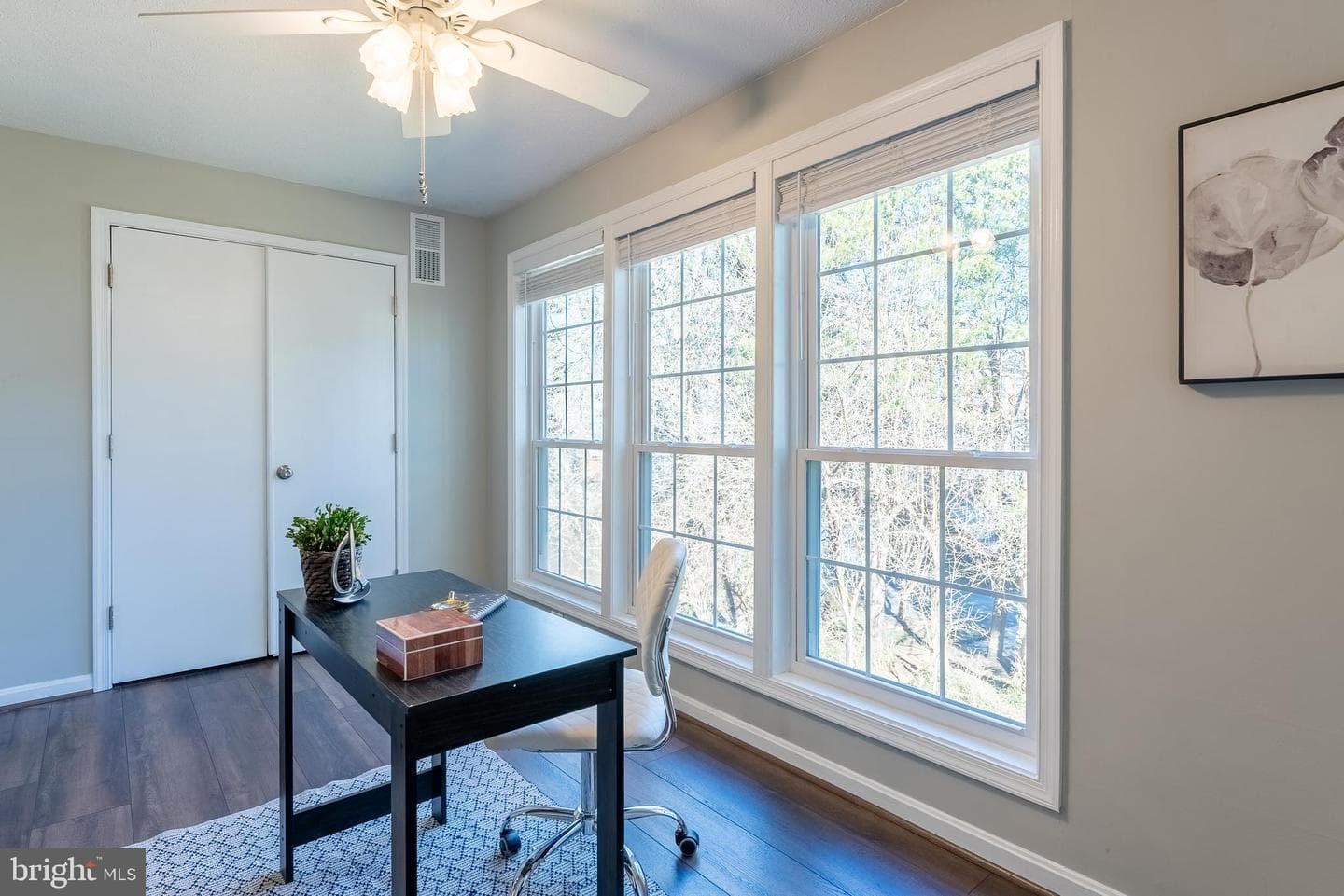 10072 Oakton Terrace Road photo 17