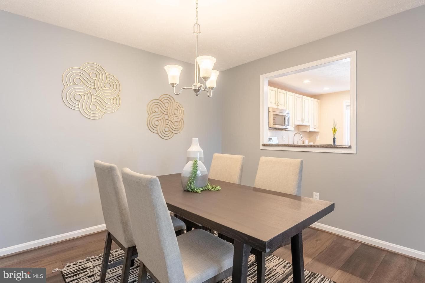 10072 Oakton Terrace Road photo 23
