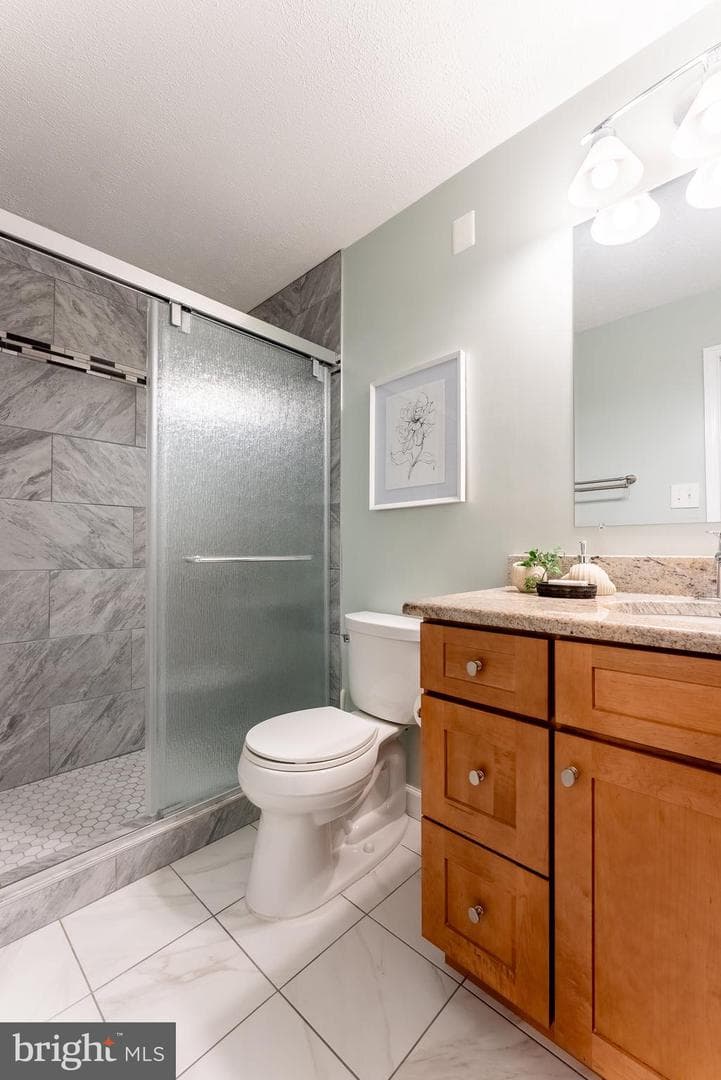10072 Oakton Terrace Road photo 26