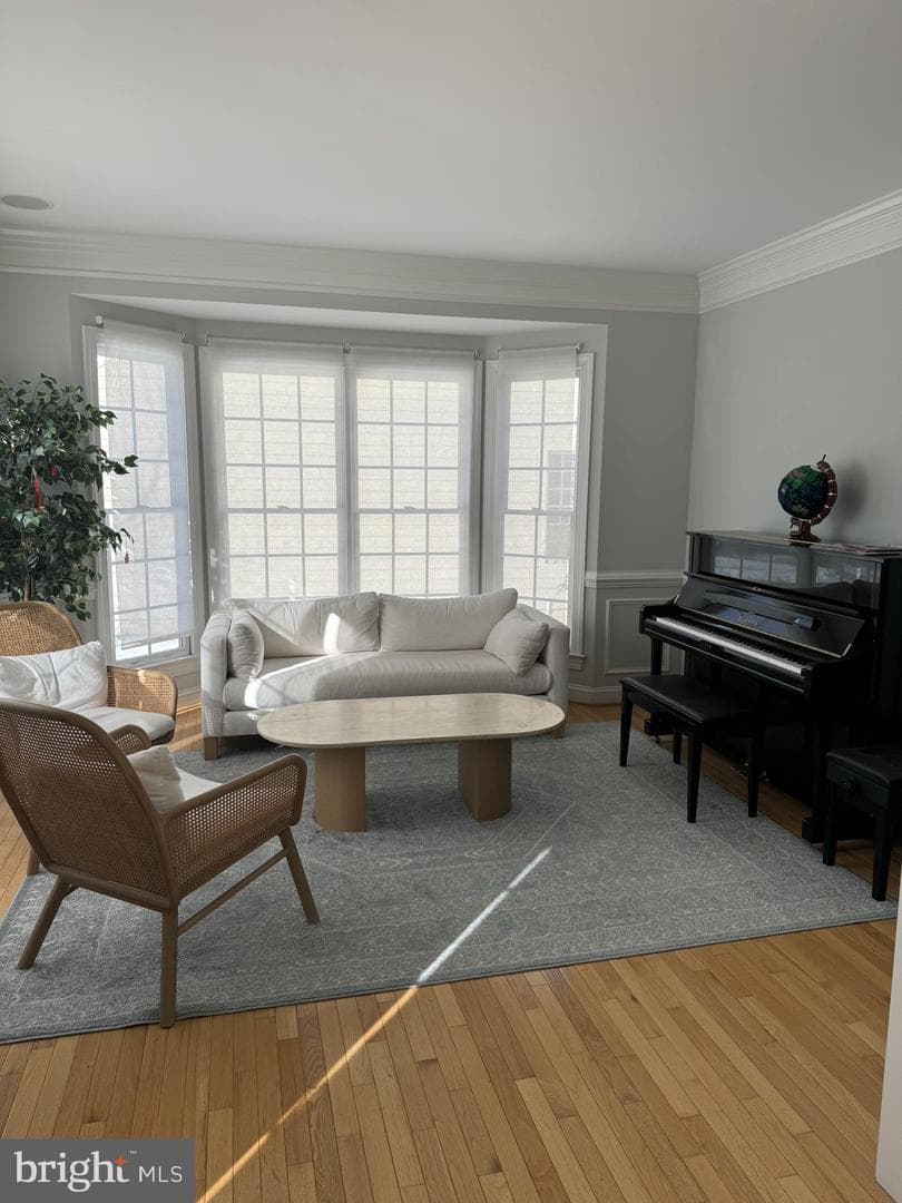 2715 Robaleed Way photo 4