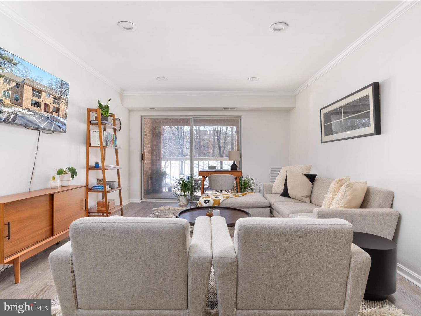 5831 Cove Landing Road #301 photo 13