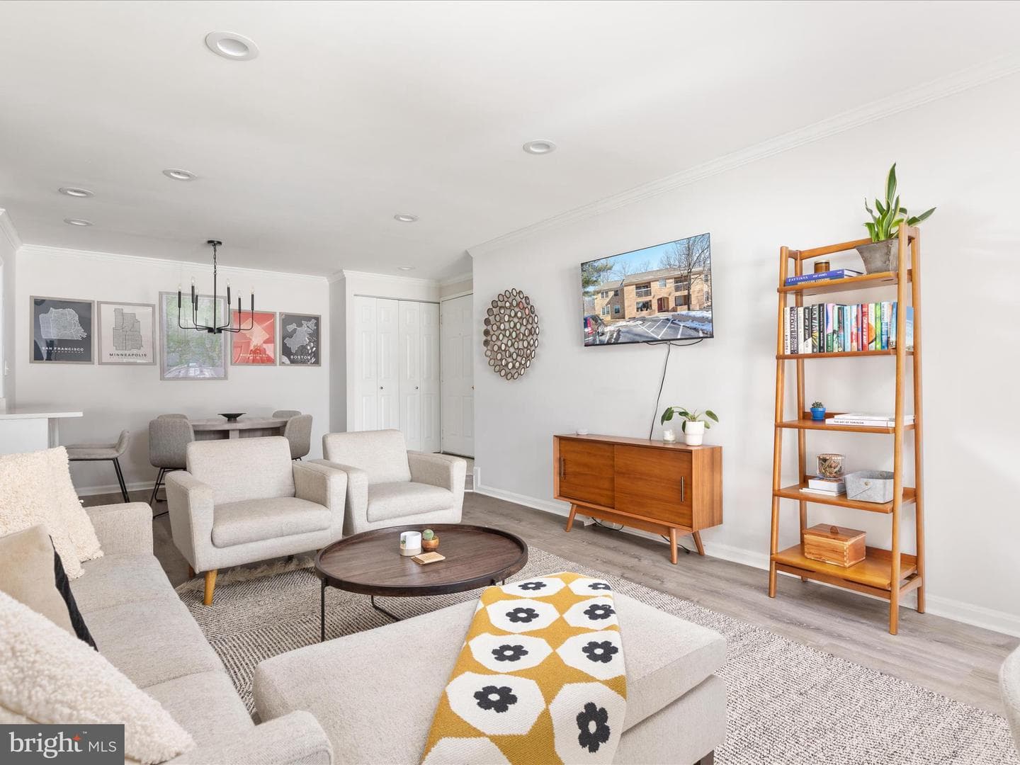 5831 Cove Landing Road #301 photo 15