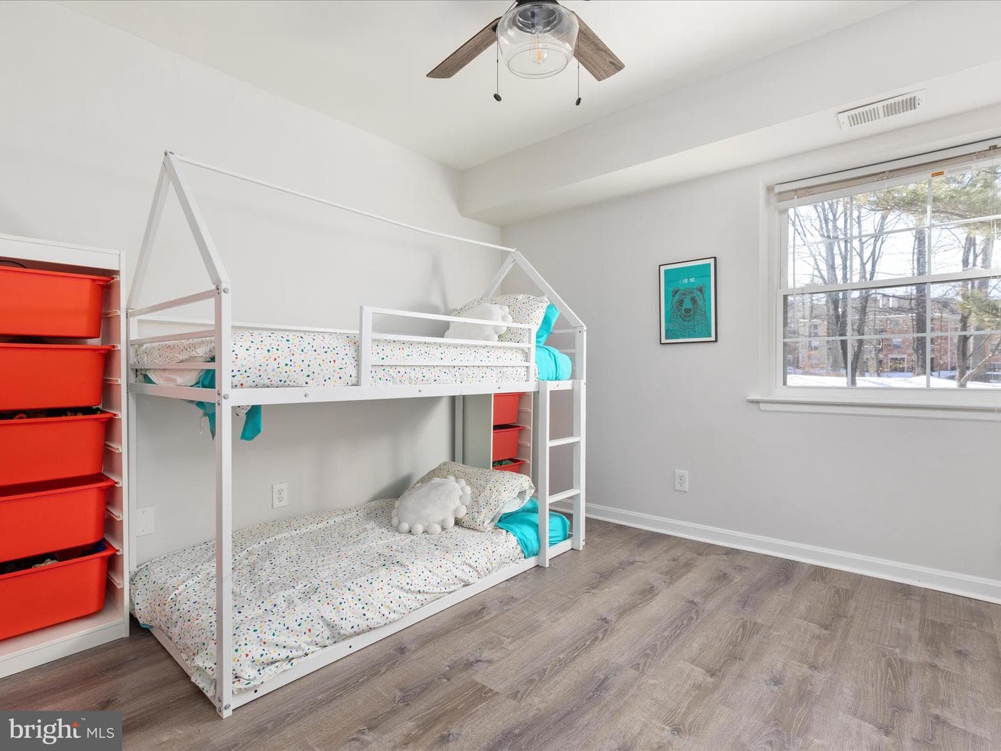 5831 Cove Landing Road #301 photo 17