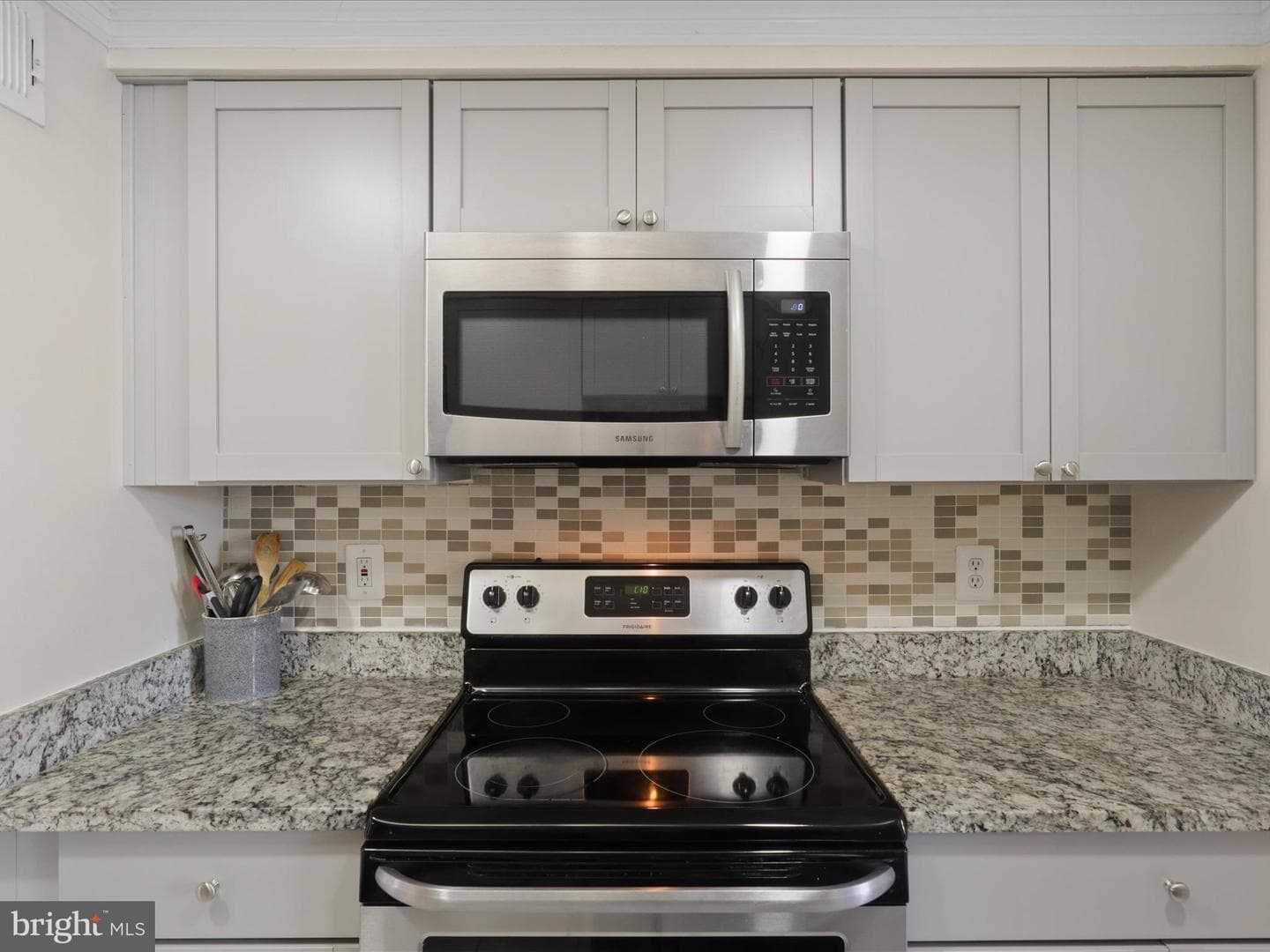 7479 Jayhawk Street photo 2