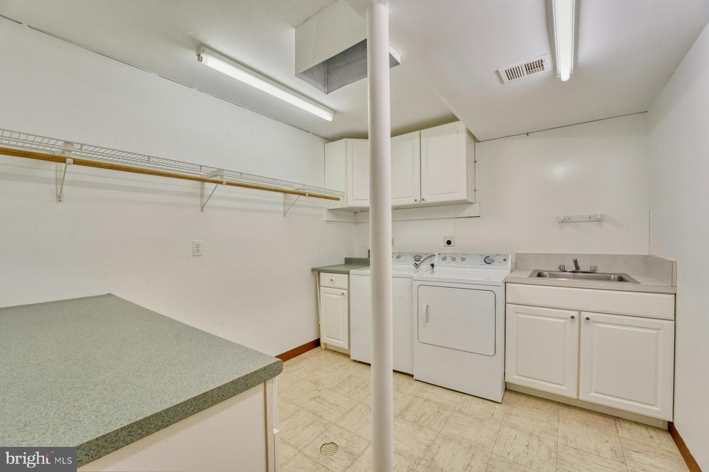 9560 Edmonston Drive photo 43