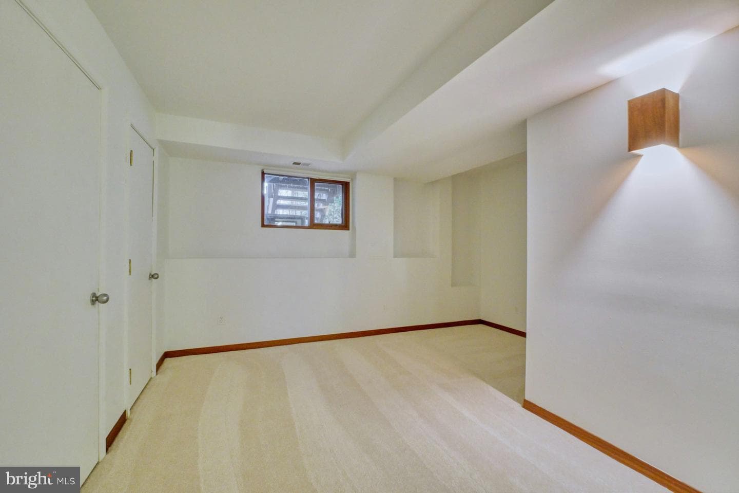 9560 Edmonston Drive photo 44