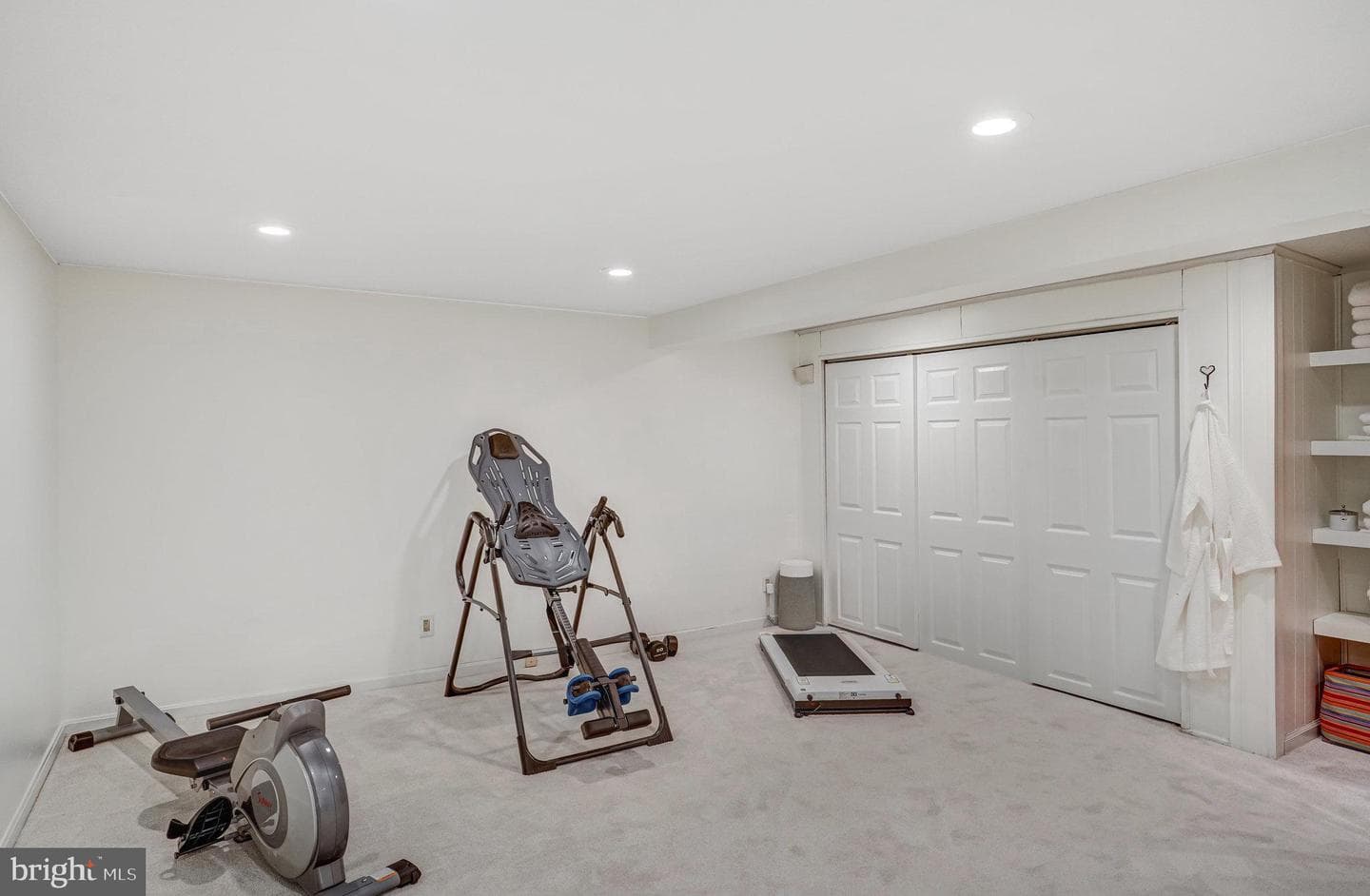 4506 Libbey Drive photo 27