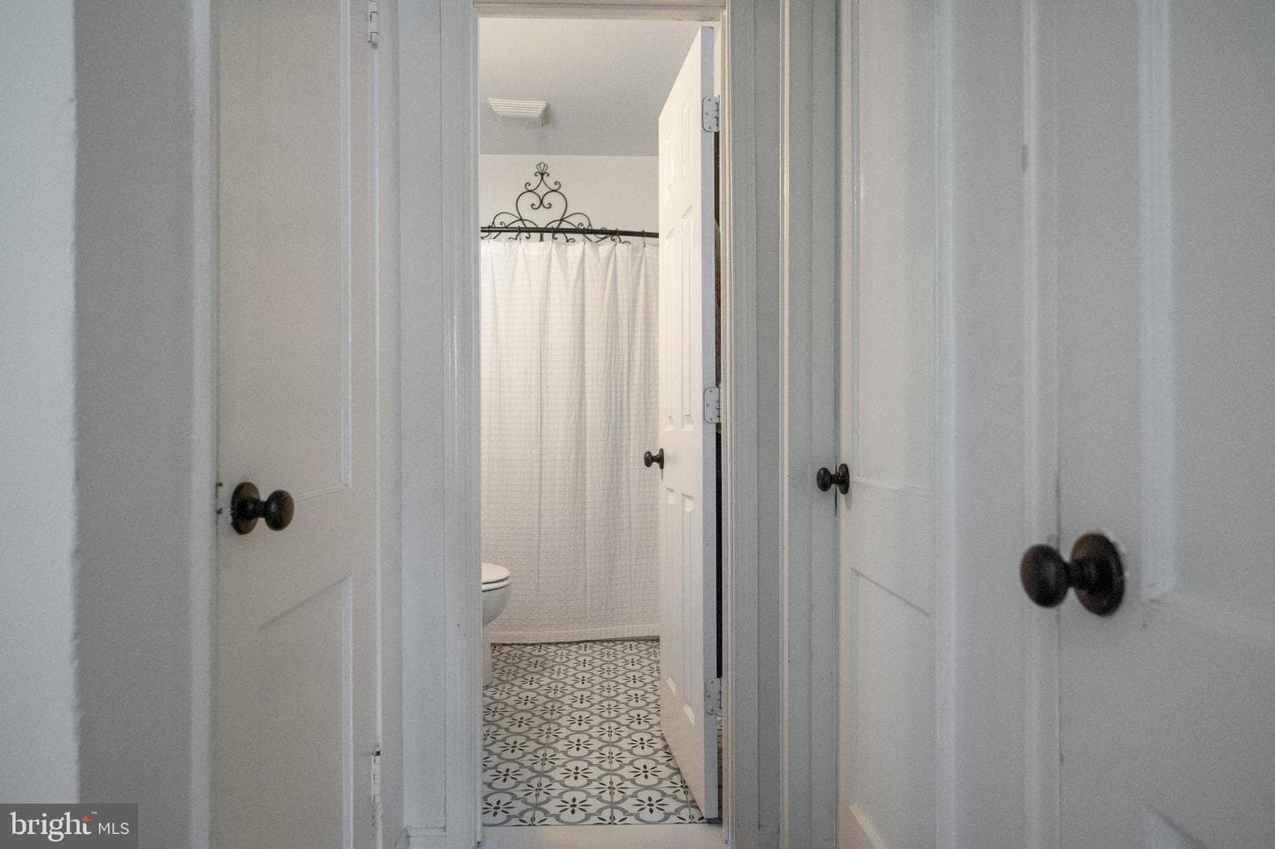 2514 Stone Hedge Drive photo 38