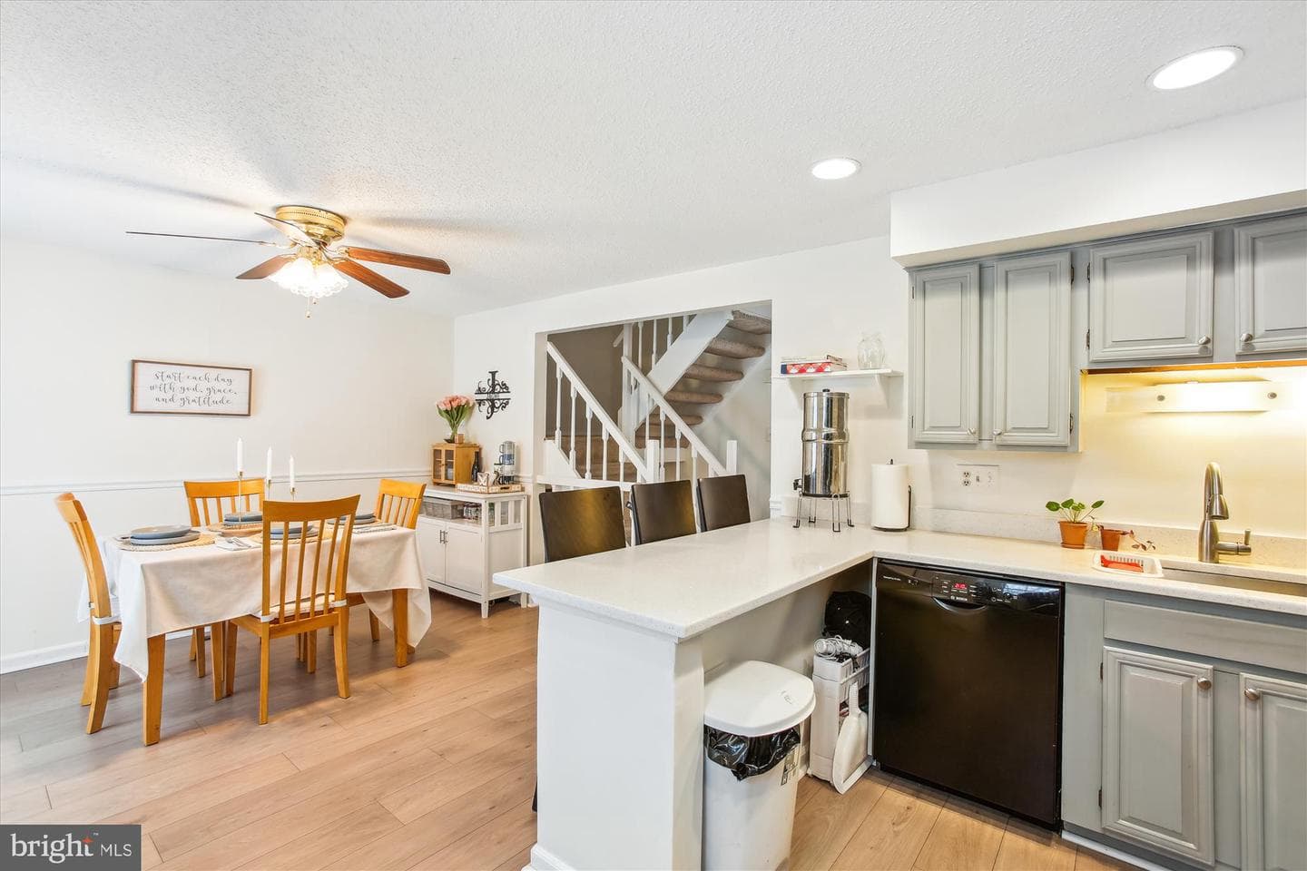 8192 Curving Creek Court photo 14