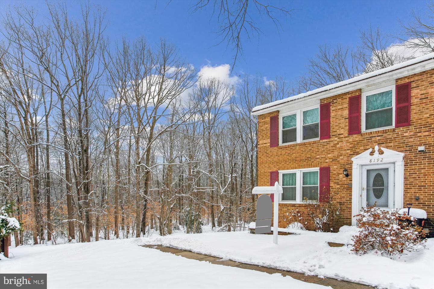 8192 Curving Creek Court photo 3