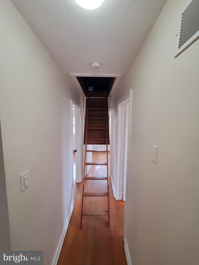 2715 James Drive photo 22