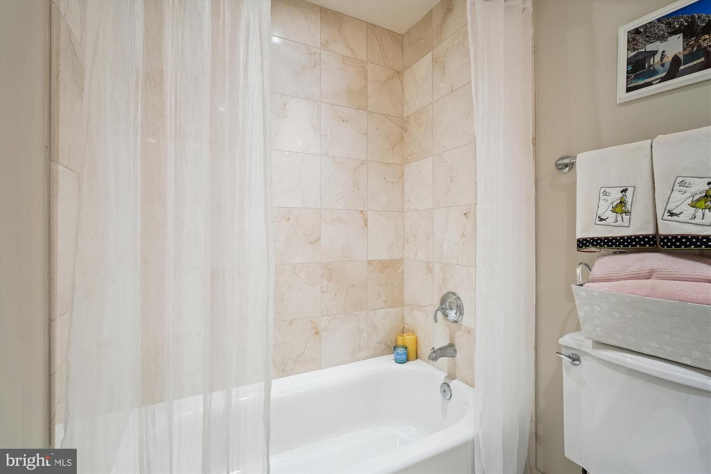 8220 Crestwood Heights Drive #1310 photo 18