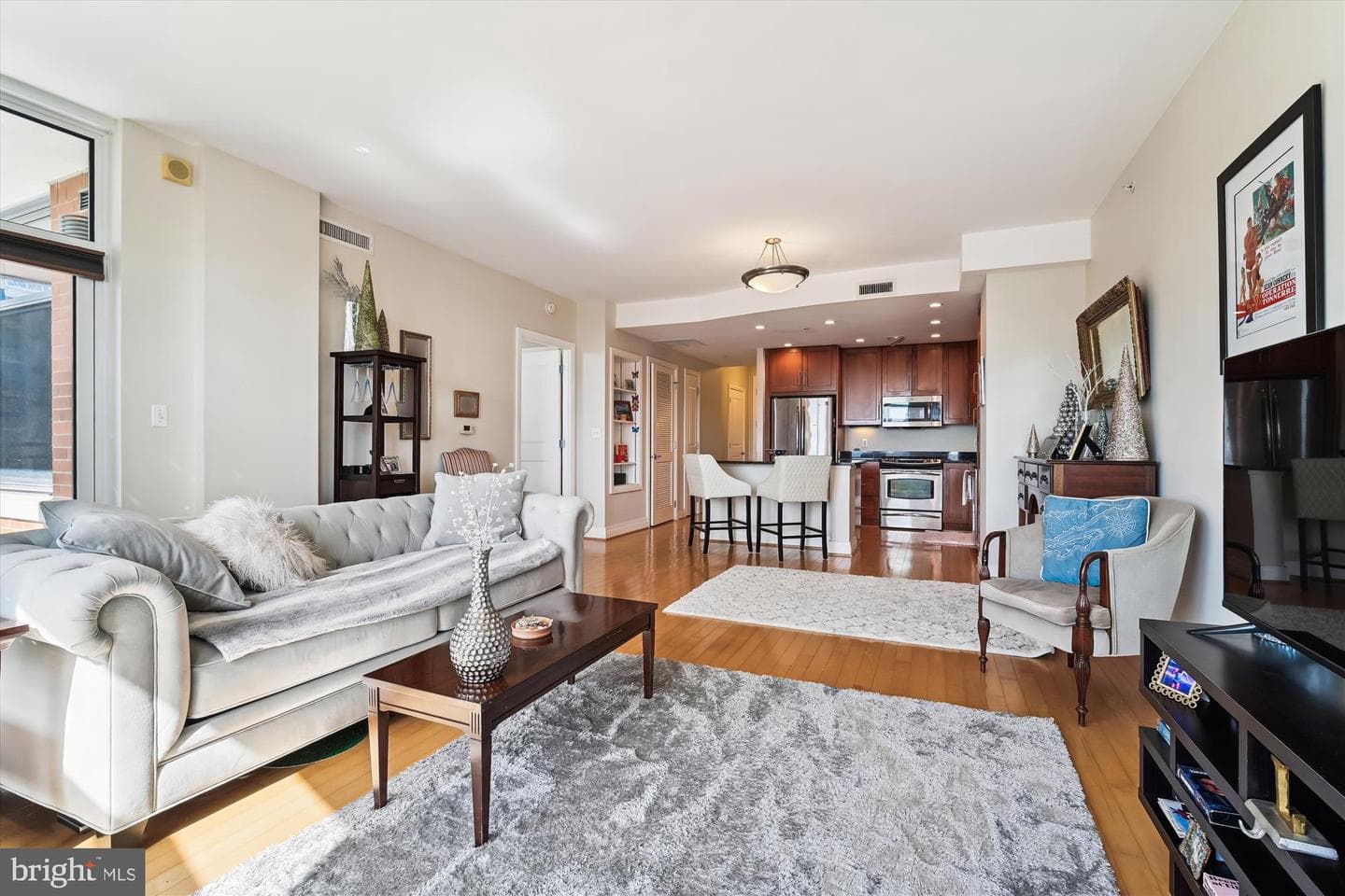 8220 Crestwood Heights Drive #1310 photo 7