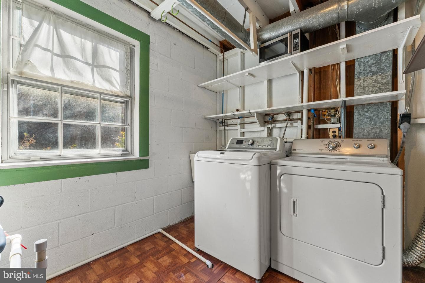 8160 Electric Avenue photo 13