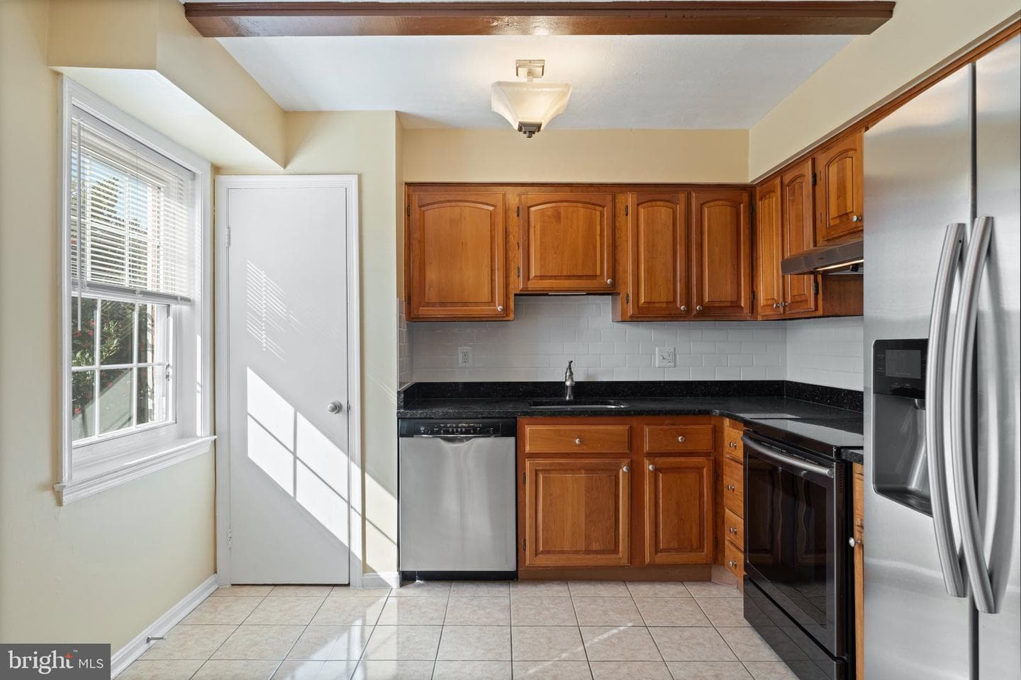 8160 Electric Avenue photo 22