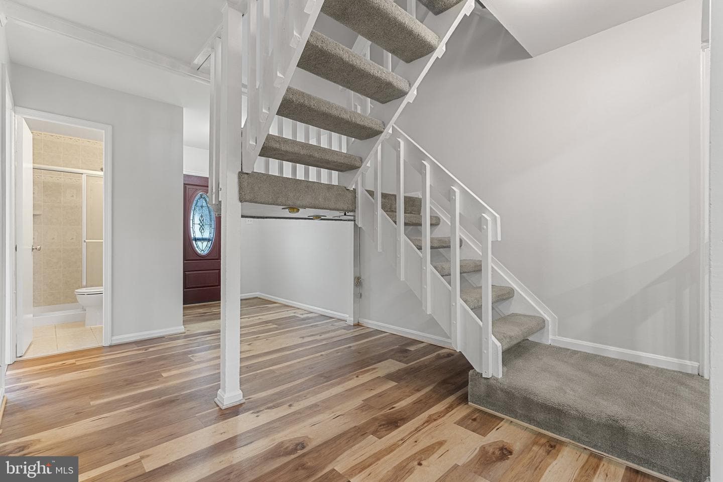 8160 Electric Avenue photo 5